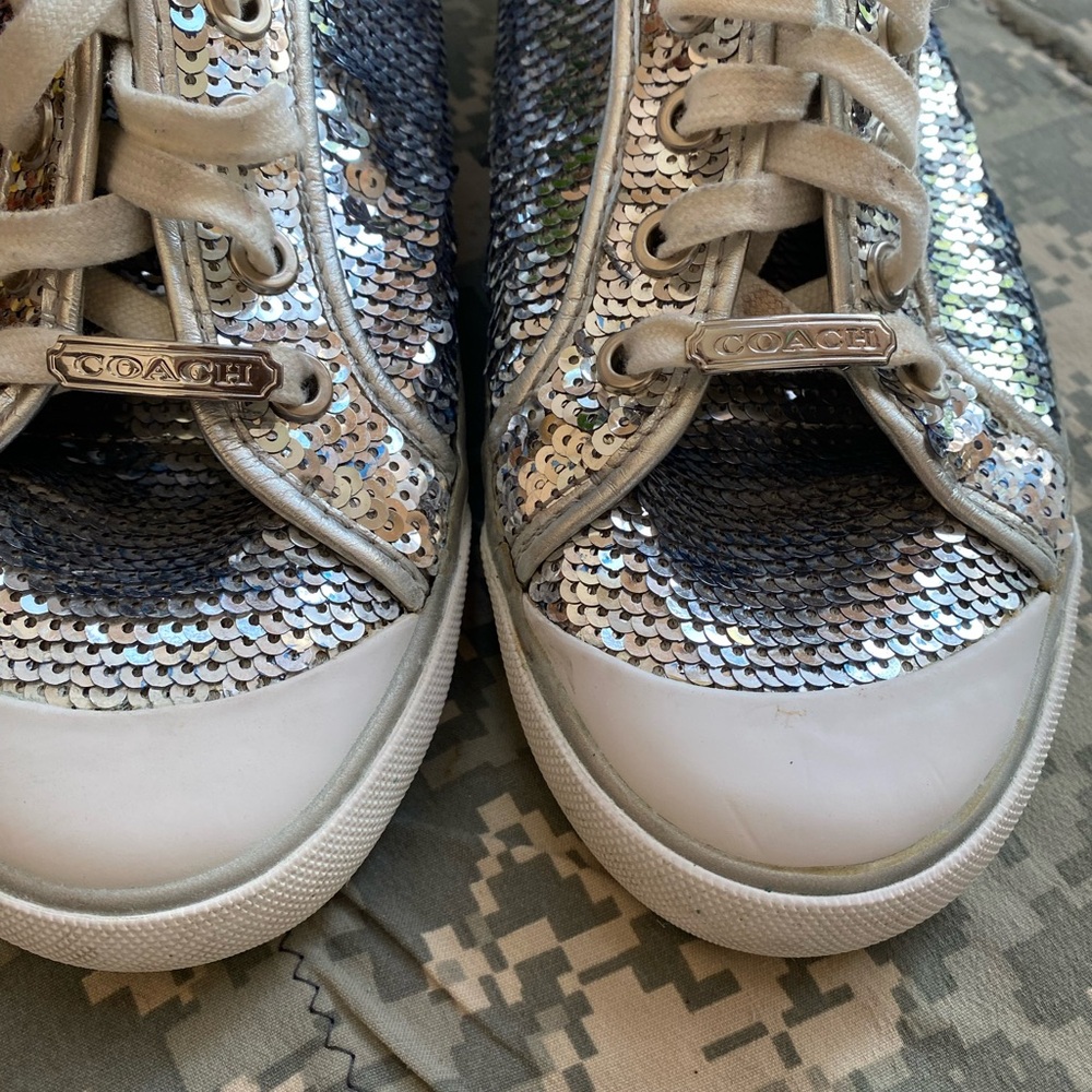 Coach Garrett Silver Sequin Women's Sneakers S 8B - Picture 6 of 13